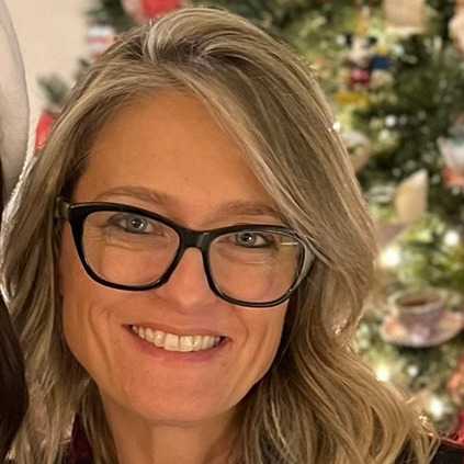 Dr. Alessandra Swarowsky