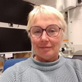Dr. Muriel Veron