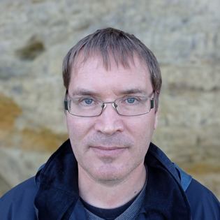 Dr. Olev Vinn