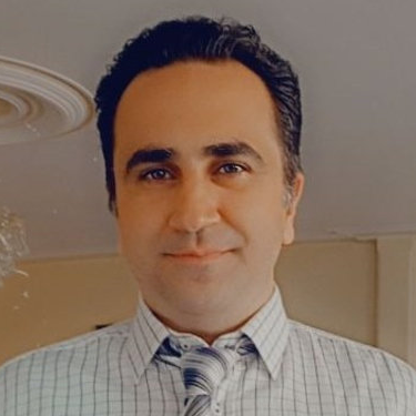 Dr. Babak Pakbin
