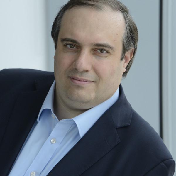 Prof. Dr. Andrea Ferrari