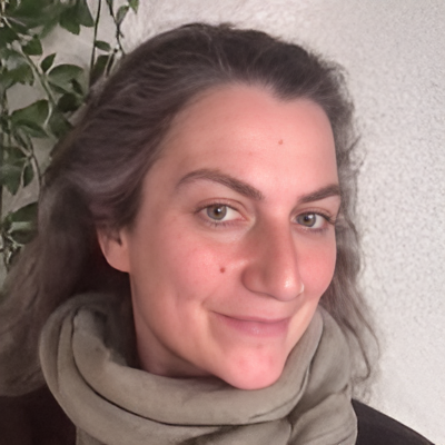 Dr. Ayse Demirkan