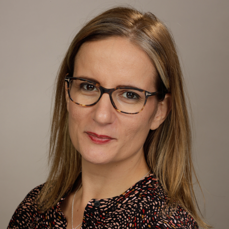 Dr. Maria Maiarú
