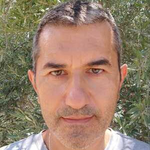 Dr. Ioannis Papadakis