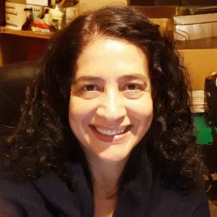Dr. Alicia Esther Ares