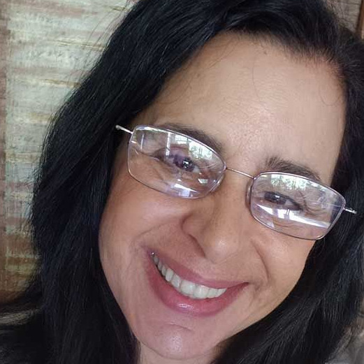 Prof. Dr. Adriana Farah