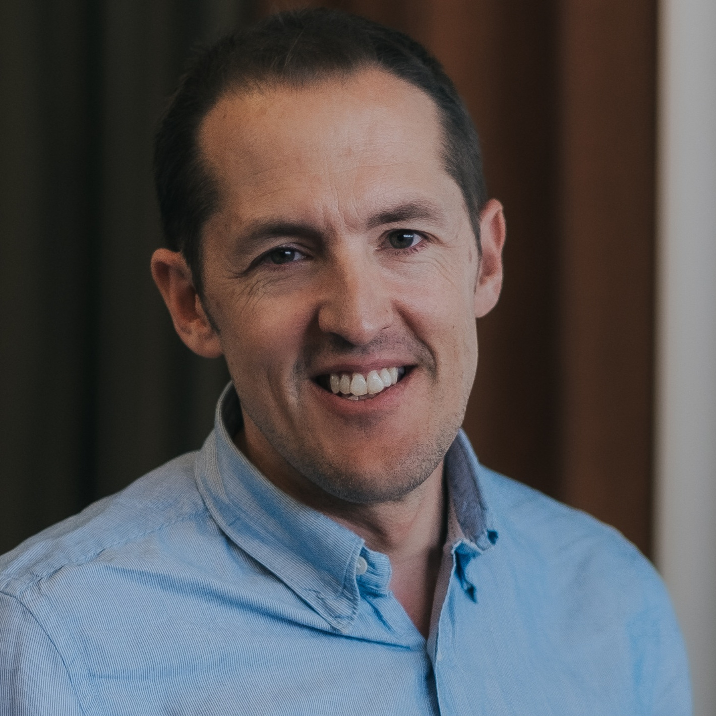 Dr. Daniel de Vicente