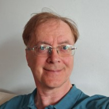 Dr. Roman Balvanović