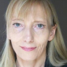 Prof. Dr. Eva Stöger