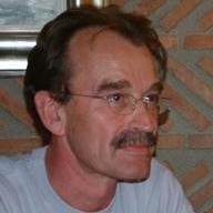 Dr. Miguel Guzmán