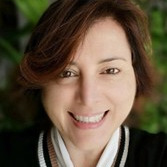 Prof. Dr. Petronia Carillo