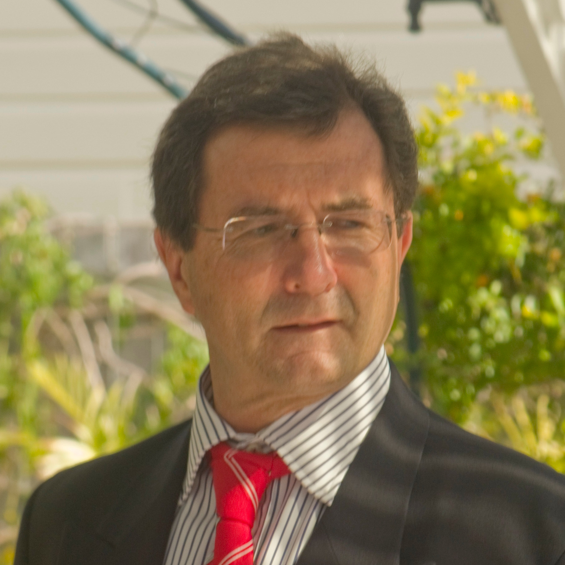 Dr. David Maxwell Freebairn