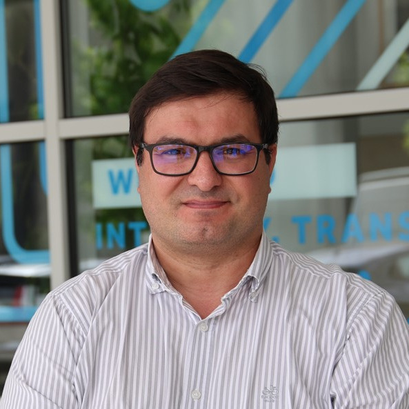 Dr. Nelson Machado