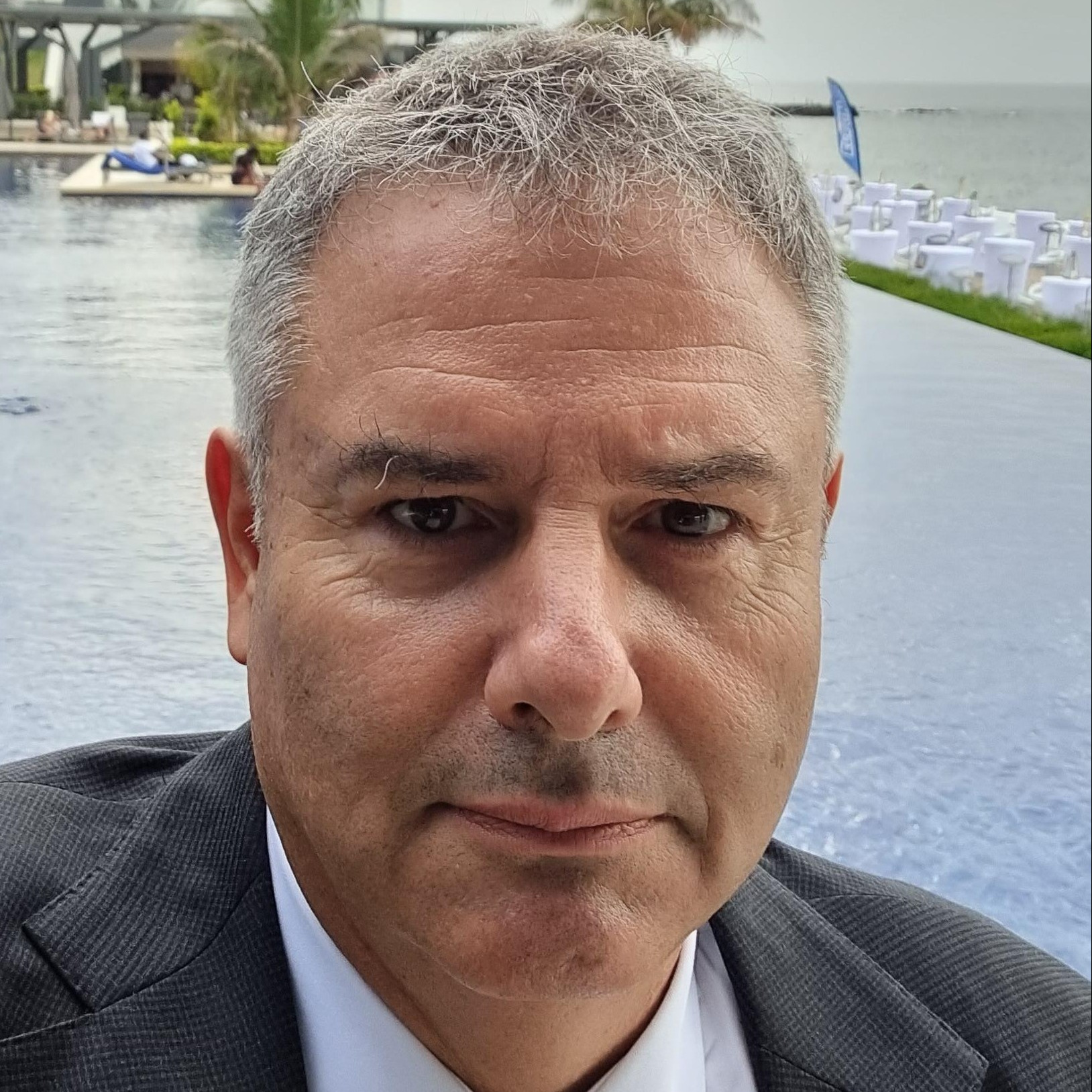 Dr. Eugenio Cavallo
