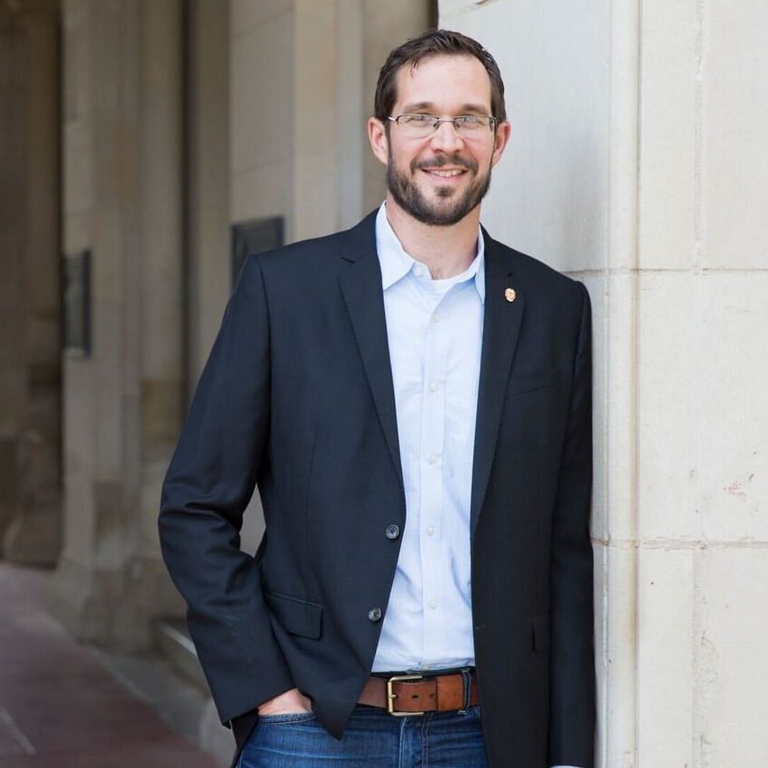 Dr. Jonathan E. Thompson