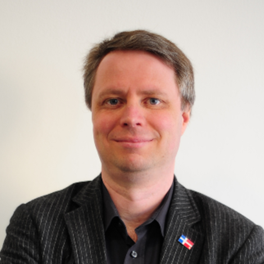 Prof. Dr. Claus Jacob