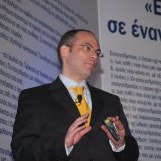 Dr. Thomas Poufinas