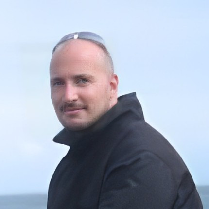 Prof. Dr. David Roubaud