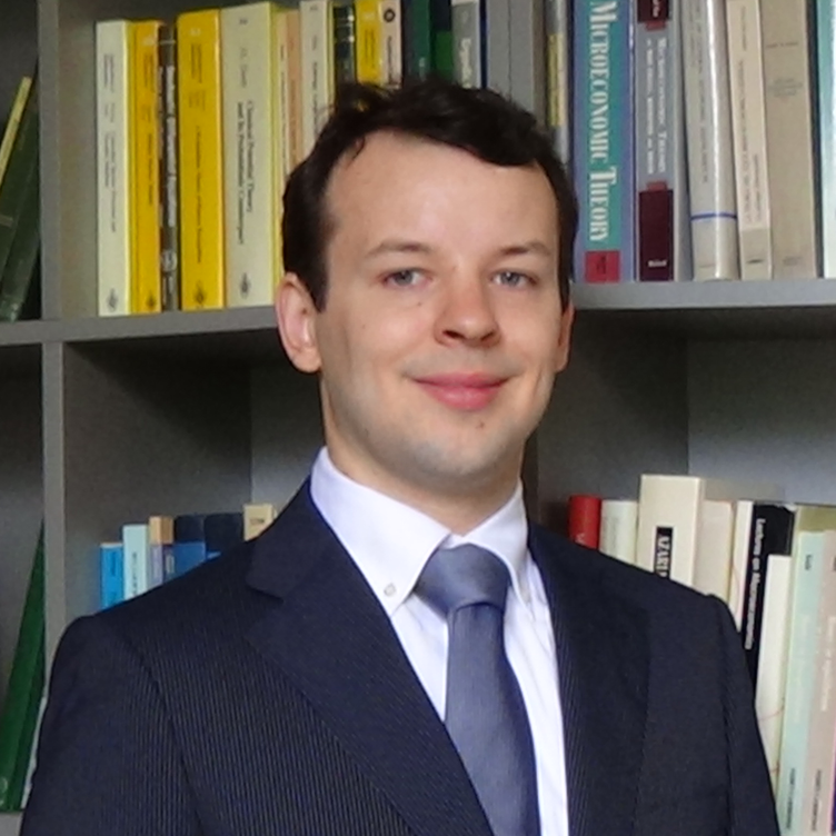 Dr. Kirill Shakhnov