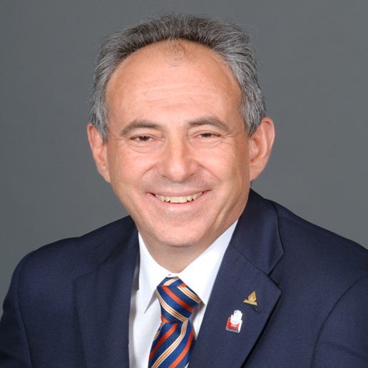 Dr. Desmond Schatz
