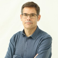 Dr. Juan P. Fernández-Blázquez
