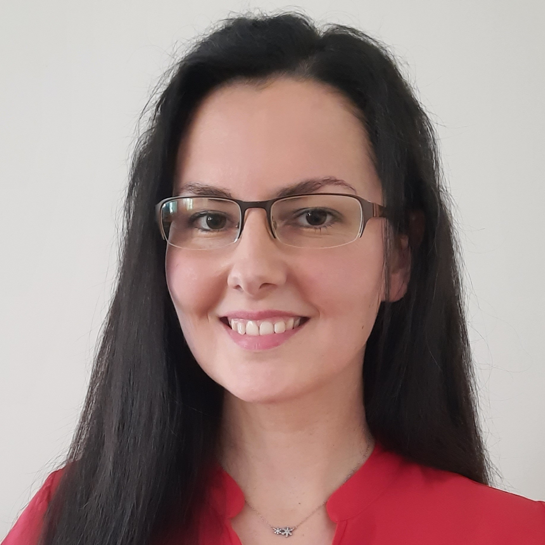 Dr. Slađana Popović