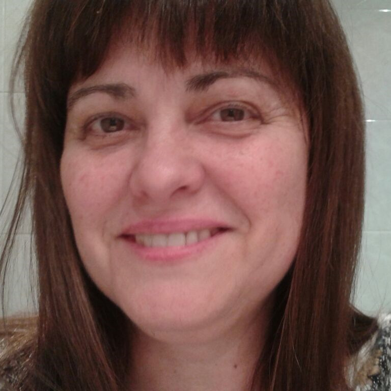 Dr. Soraya L. Valles