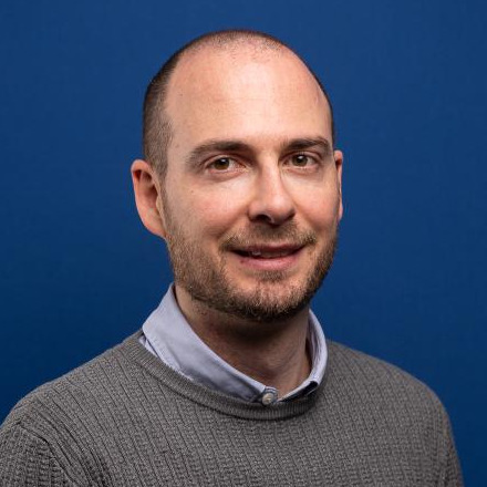 Dr. Federico Locardi