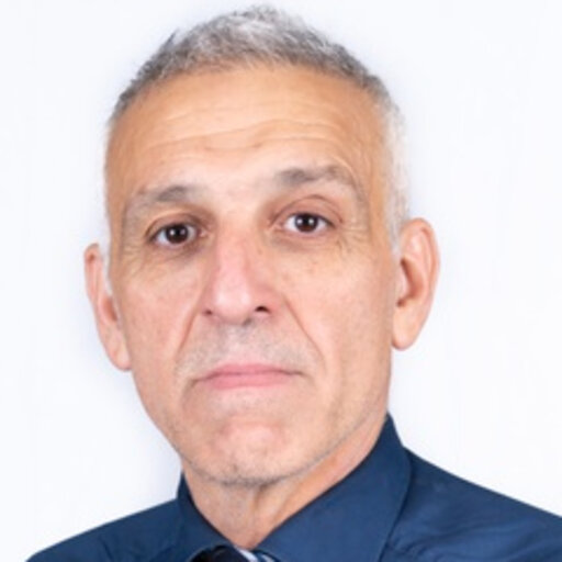 Dr. Klaudio Bari