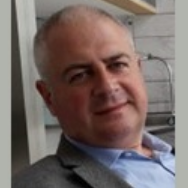 Dr. Sandro Serpa