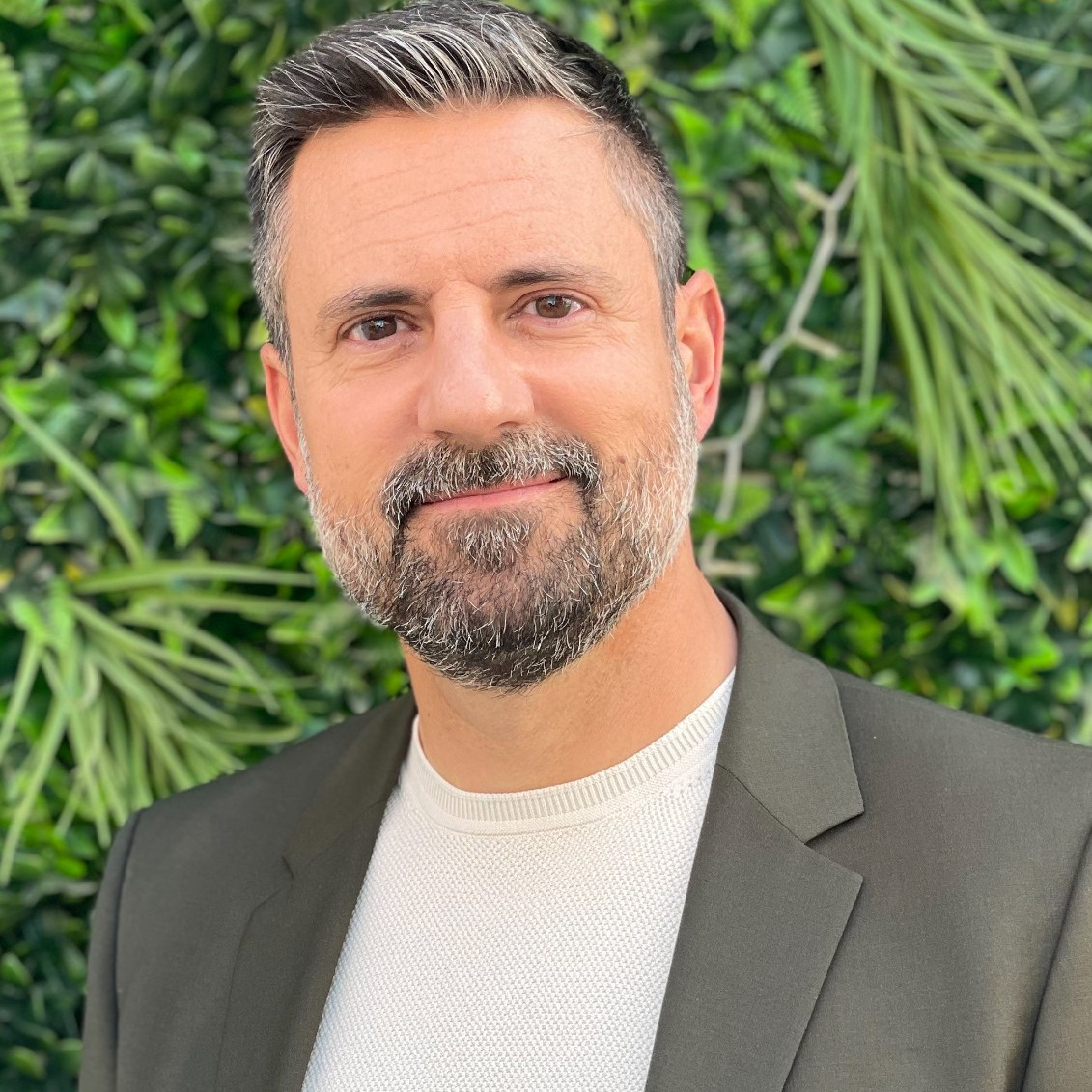 committee member profile