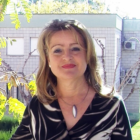 Prof. Dr. María Serrano Mula