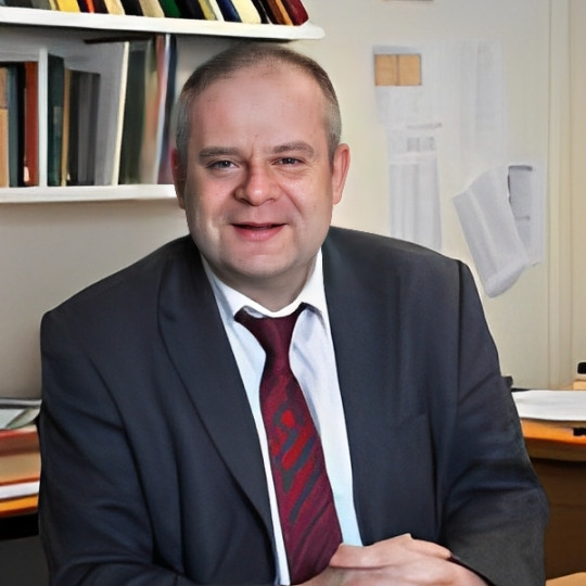 Prof. Dr. Julius Kaplunov