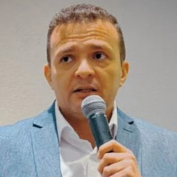 Prof. Dr. Alexandre Carvalho Barbosa