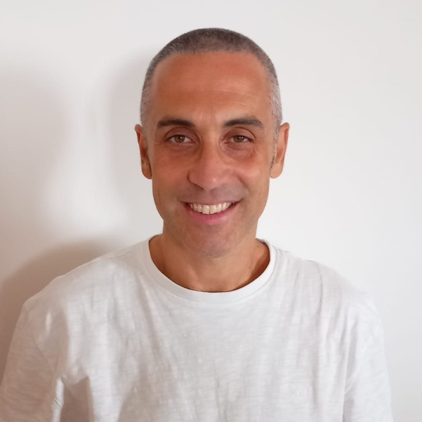 Dr. Luigi Santamaria Amato