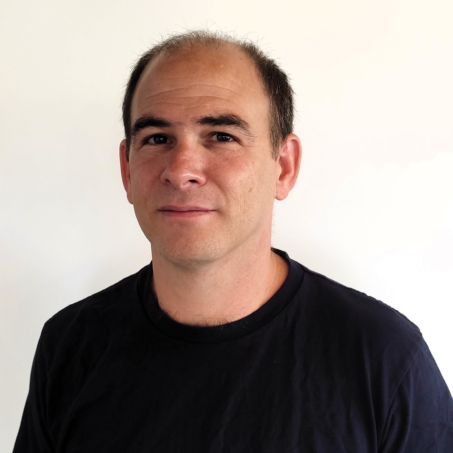 Dr. Ido Schwartz