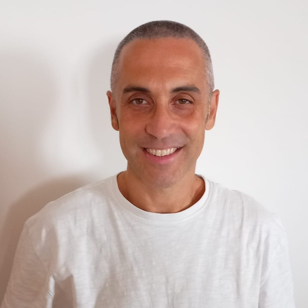 Dr. Luigi Santamaria Amato