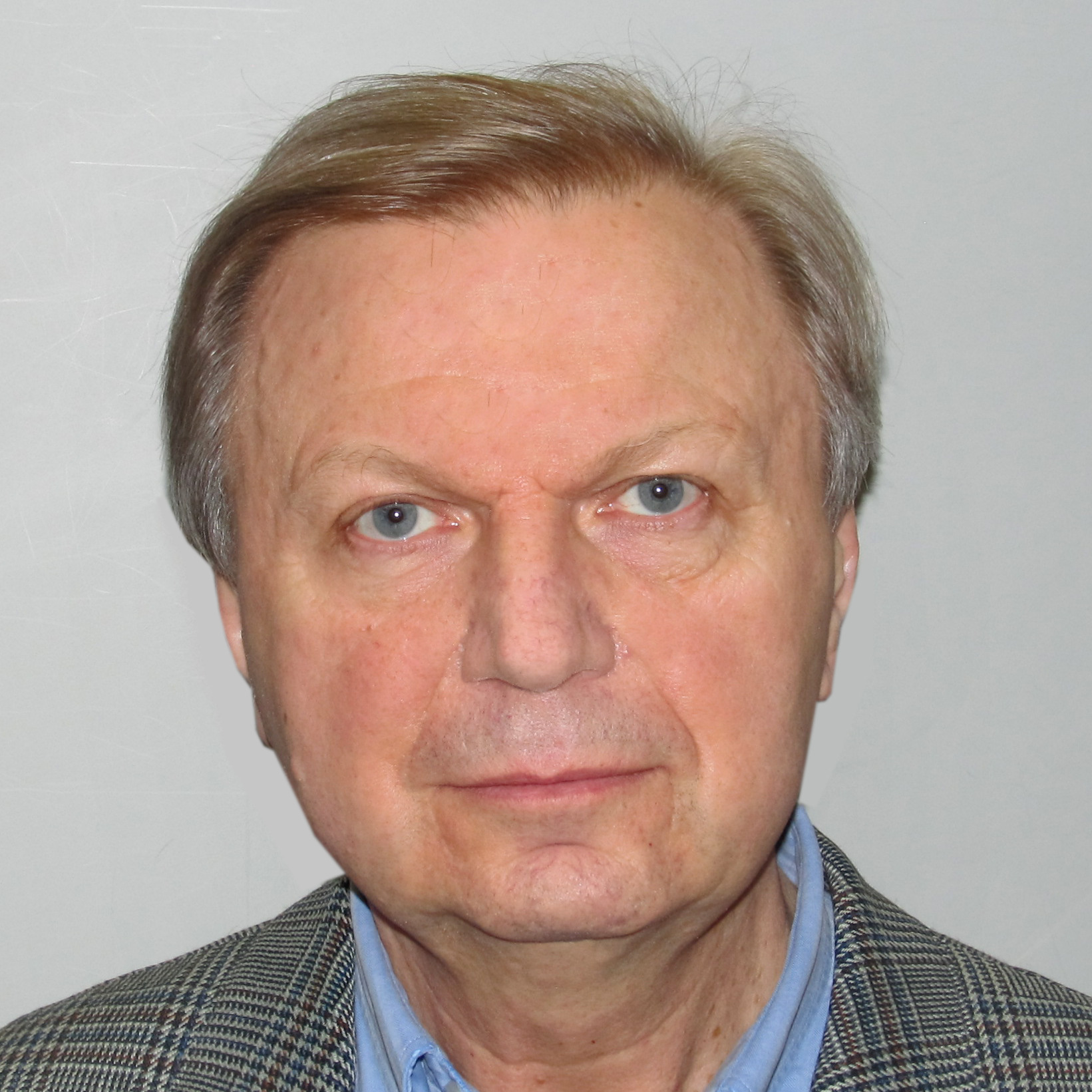 Prof. Dr. Tibor Hianik
