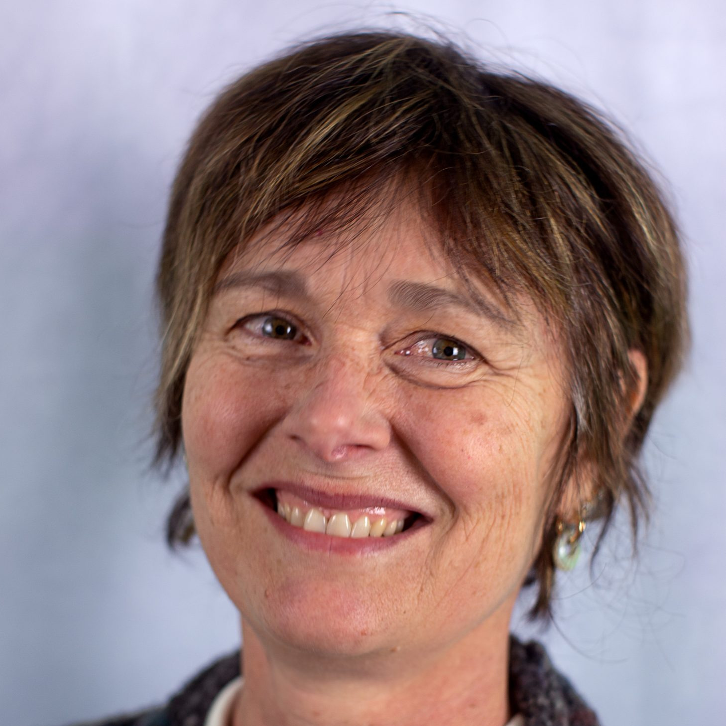 Prof. Dr. Hélène Debéda