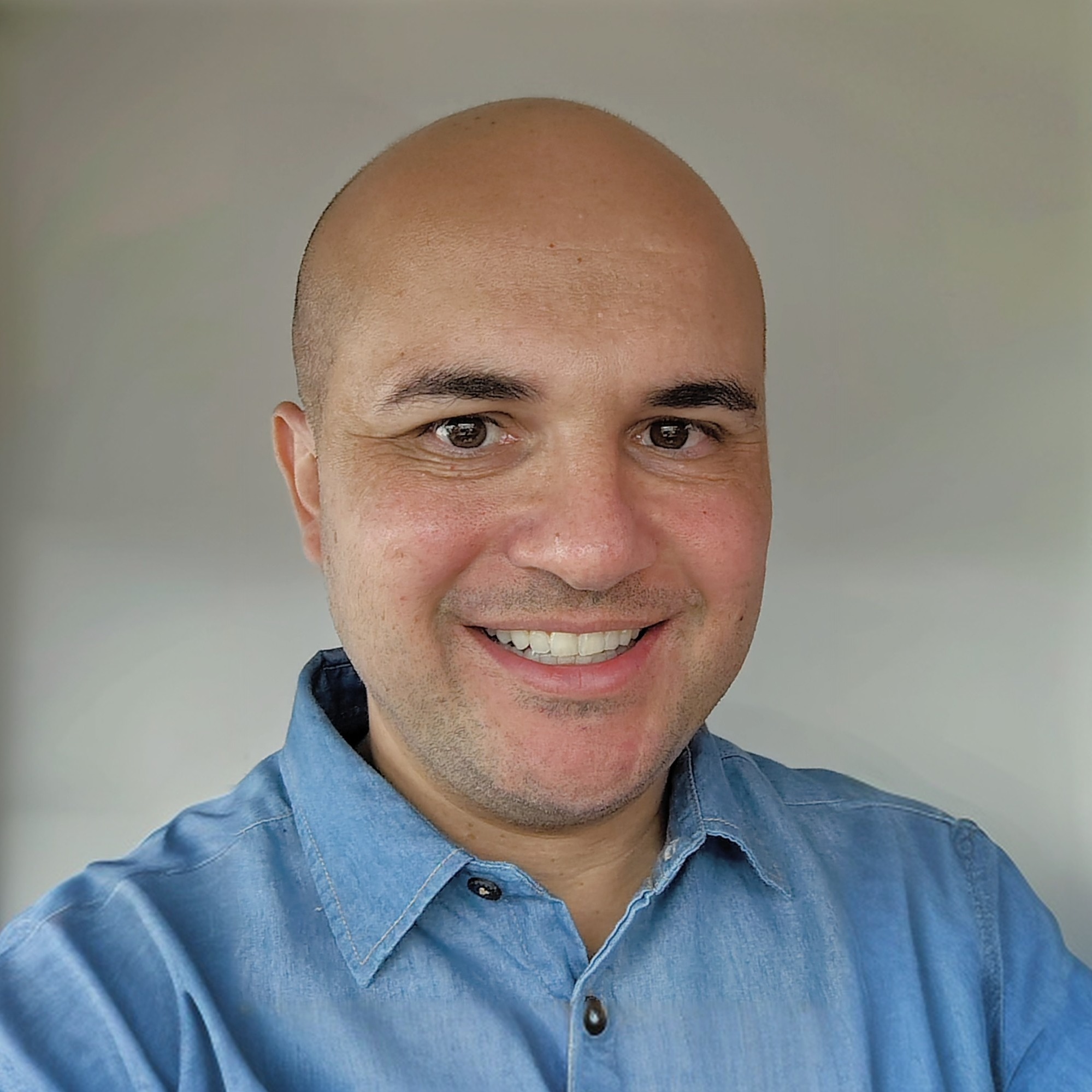 Prof. Dr. Bruno Lemos Batista
