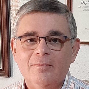 Dr. Alfonso Vargas-Sánchez