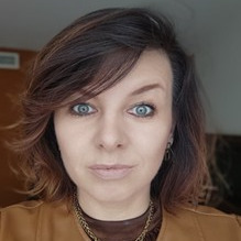 Dr. Edyta Kowalczuk-Vasilev