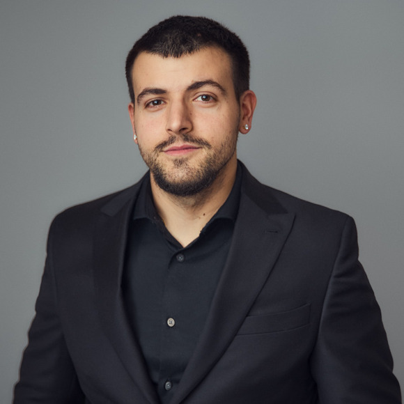 Dr. Stephen Mora