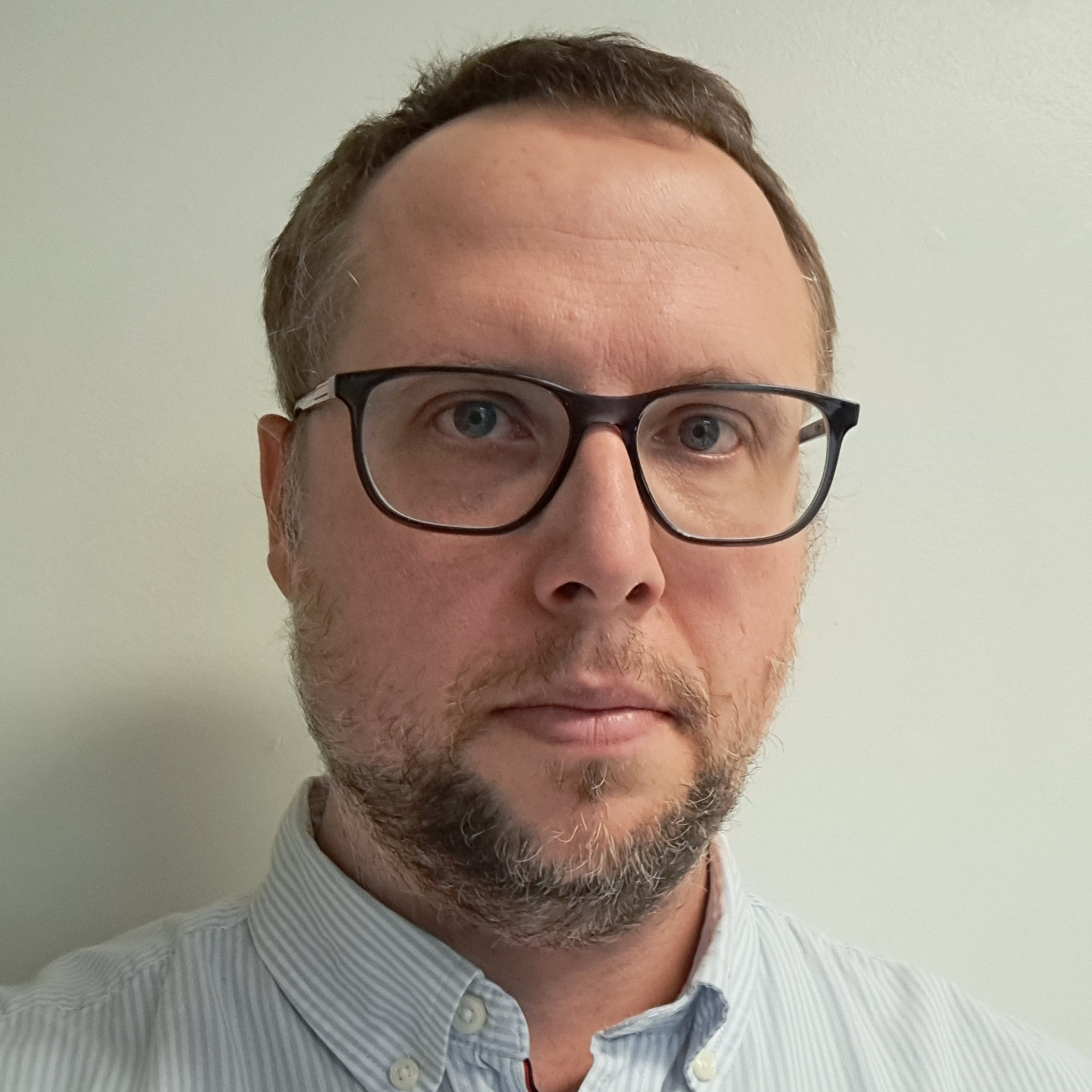 Dr. Daniel Milej