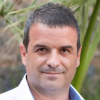 Dr. Nikolaos Spernovasilis