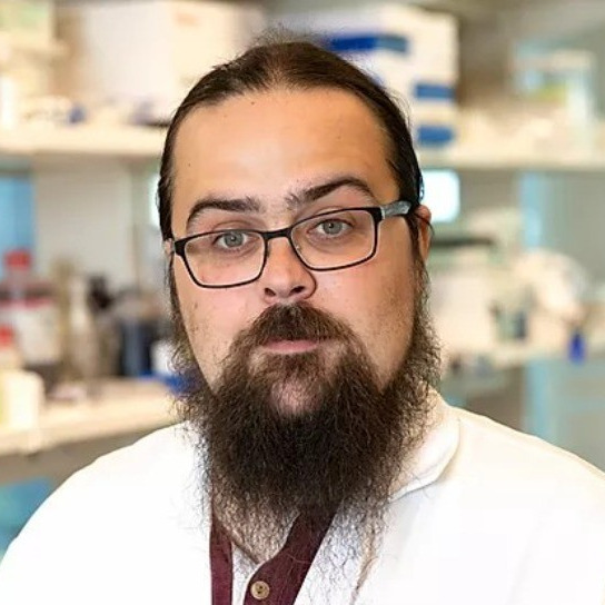 Dr. Nathan Henning