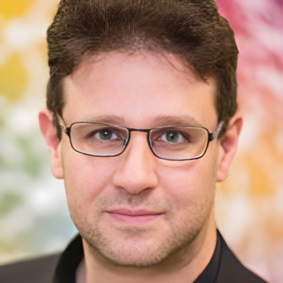 Dr. Kristof Kovacs