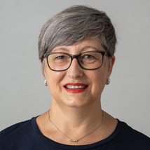 Dr. Raquel Fernández-Cézar