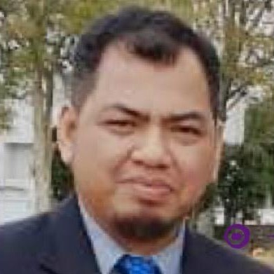 Dr. Zuradzman Razlan