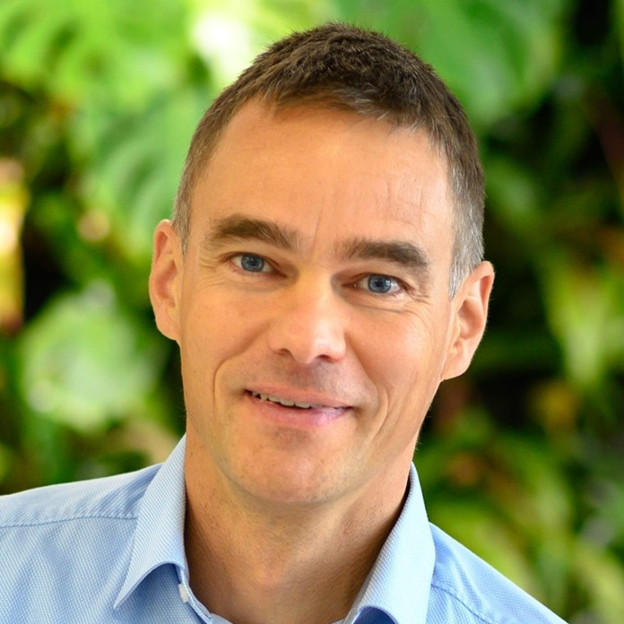 Dr. Dieter Moll